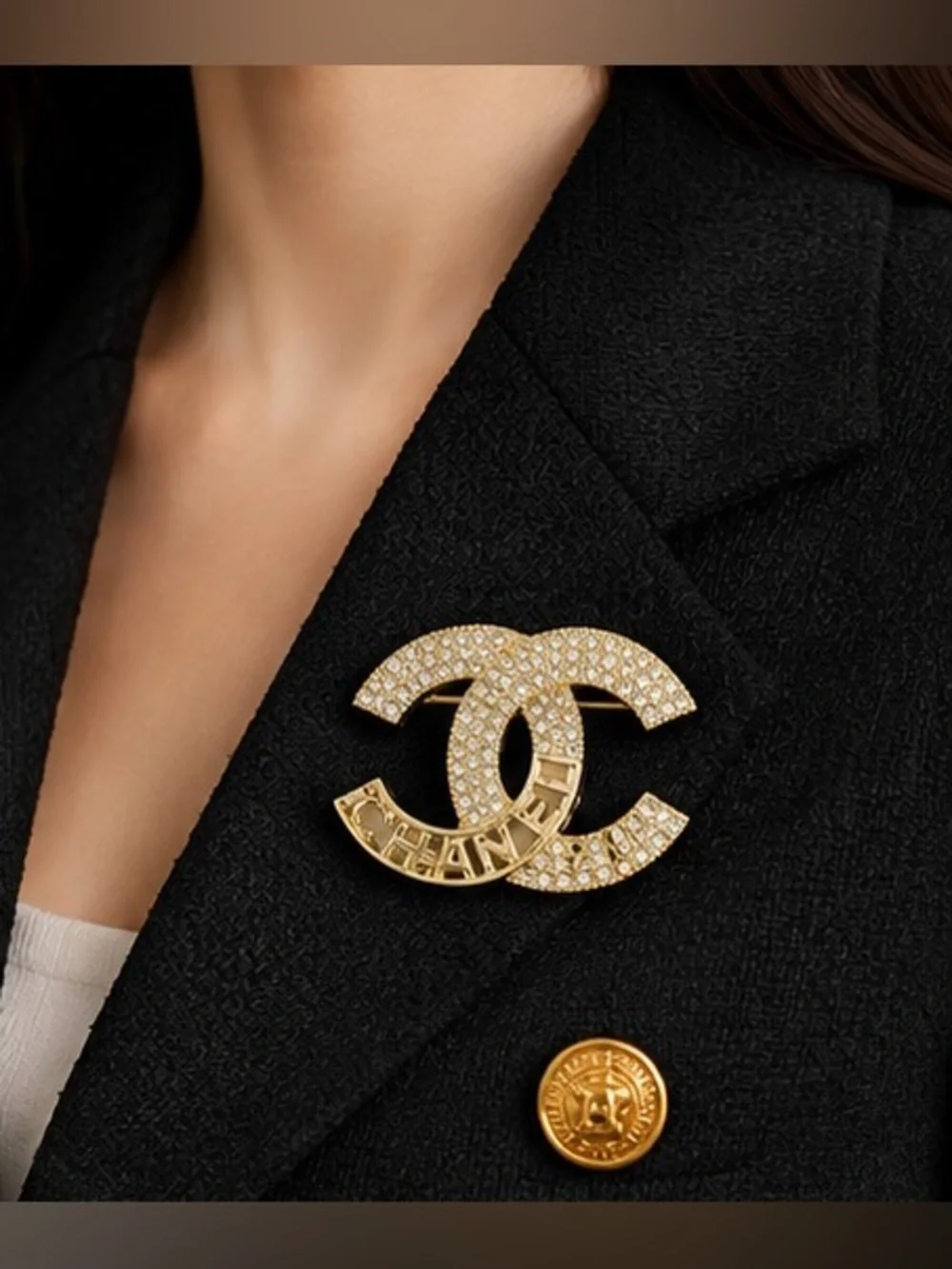Gold Tone Rhinestone Statement Brooch – Sparkling Elegant Fashion Pin